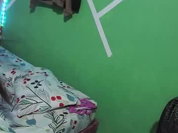 Screen Grab from shantal_xcam