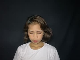 Screen Grab from shebaneumann