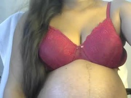 Screen Grab from shiri_hot