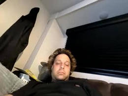 Screen Grab from shred4dayz420