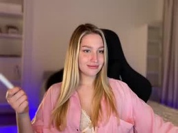 Screen Grab from shy_bee