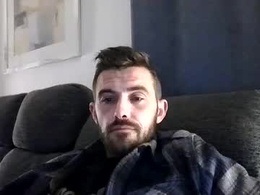 Screen Grab from simomoliver