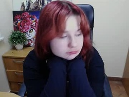 Screen Grab from siren_dahlia_