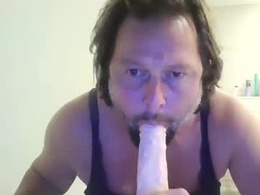 Screen Grab from sissyteressa