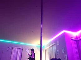 Screen Grab from skyisacutie