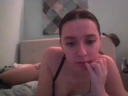 Screen Grab from skylarr_starr