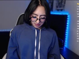 Screen Grab from skyler__blue4