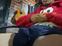 Screen Grab from slahs869512607
