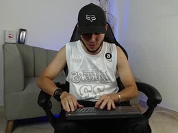 Screen Grab from smith_luxes777