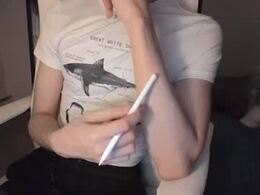 Screen Grab from smoothsugartwink