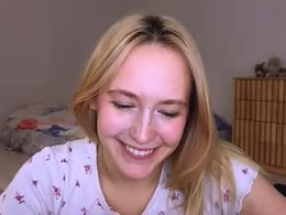 Screen Grab from sola_bloom