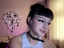 Screen Grab from sonya_miso