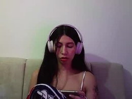Screen Grab from sophi_stonne25