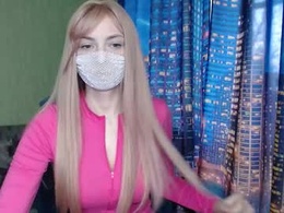 Screen Grab from sophie_ainsworth