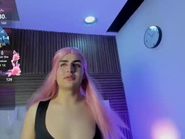 Screen Grab from sophiewolf_