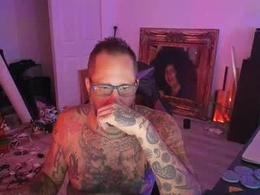 Screen Grab from sossie420