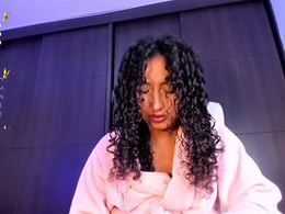 Screen Grab from soyjuliana19