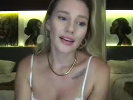 Screen Grab from stella_loveu