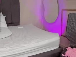 Screen Grab from stella_luxury