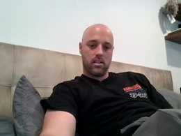Screen Grab from str8feet35