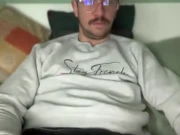 Screen Grab from straightfirelotus69420_