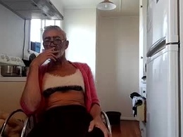 Screen Grab from stugo1964