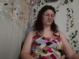 Screen Grab from sugar_bloom123