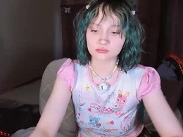 Screen Grab from susiemilkis