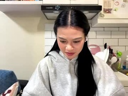 Screen Grab from suzannenightlinger