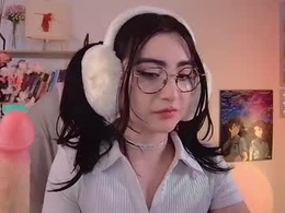 Screen Grab from sweet_shena
