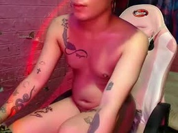 Screen Grab from sweet_vina18