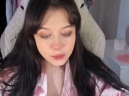 Screen Grab from sweetcheecksmolly