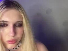 Screen Grab from sweetcrystalll