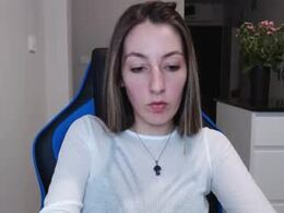 Screen Grab from sweetheart_77