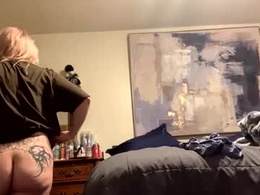 Screen Grab from sweetlikehoney333