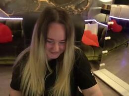 Screen Grab from sweett_cheeks