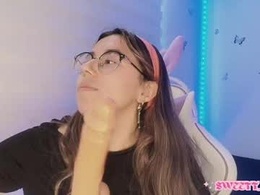 Screen Grab from sweettvera_