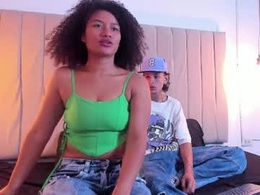 Screen Grab from swet_hearts