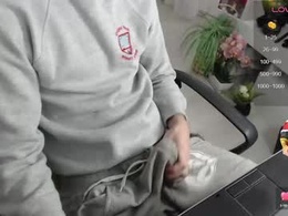 Screen Grab from swetlittleboy4u