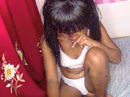 Screen Grab from syndiedesiles