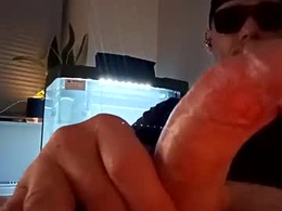 Screen Grab from sztszsts