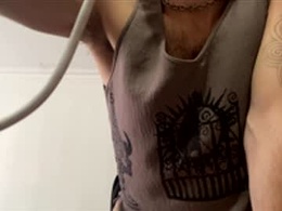 Screen Grab from tabris_hairyboy