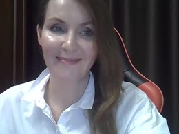 Screen Grab from taisialucky77