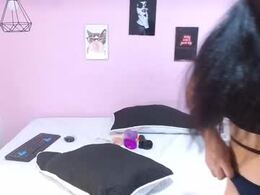 Screen Grab from talia_isabella