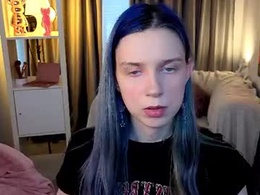 Screen Grab from talynne