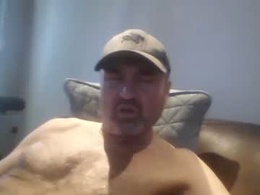 Screen Grab from tarzeny77
