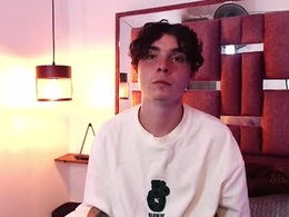 Screen Grab from tayler_colins_1