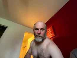 Screen Grab from tgunz03