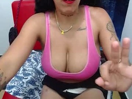 Screen Grab from thalia_perveertt