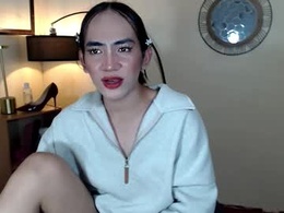 Screen Grab from thatslut_deia